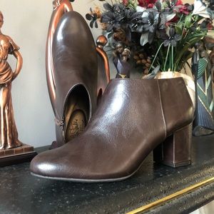 Brown ankle heeled boots